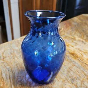 INDIANA GLASS CO. Cobalt Blue Glass Flower Vase